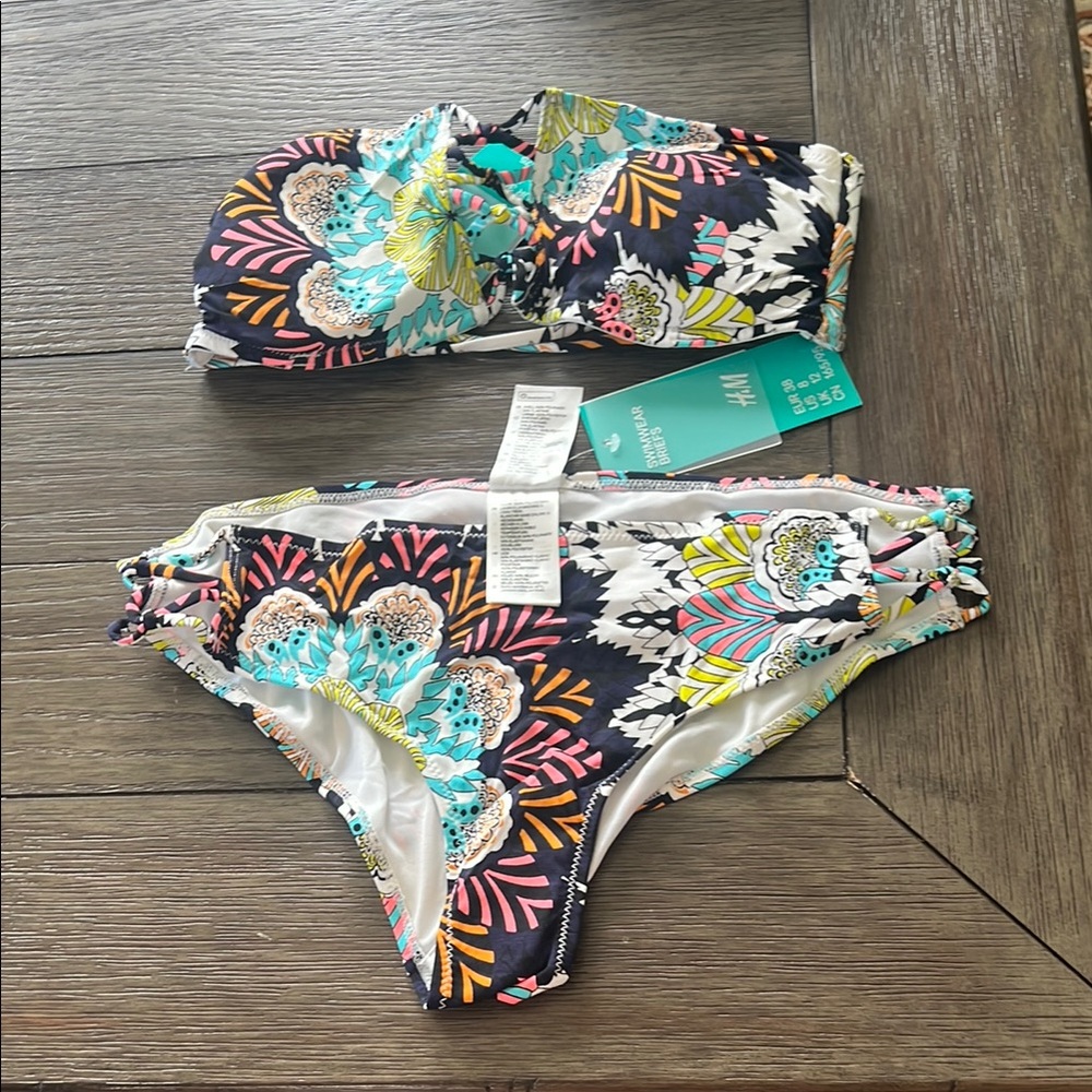 Floral Strapless Bikini Set